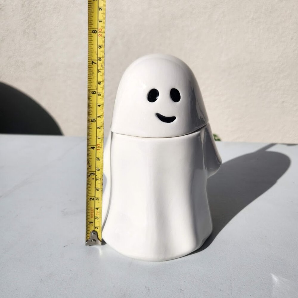 NEW Ceramic Ghost Cookie Jar Treat Food Storage Candy Kitchen Decor White Party - Picture 3 of 14